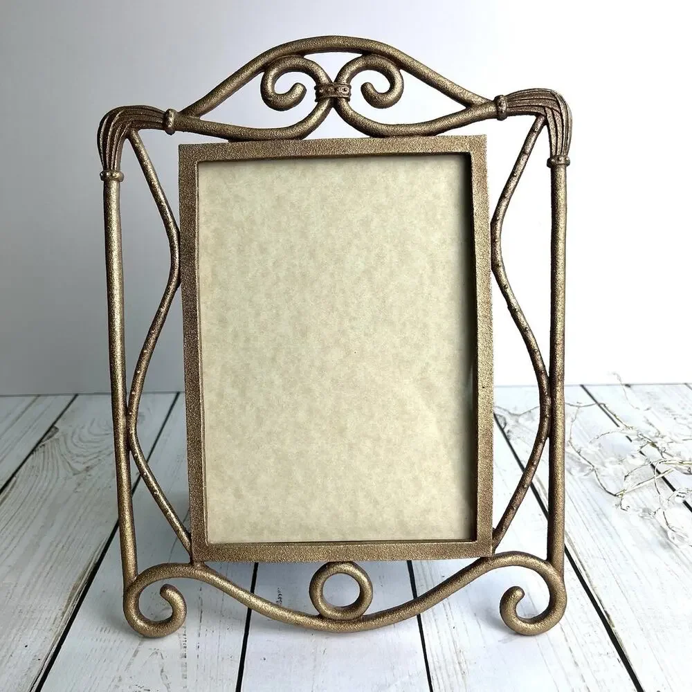 VTG Elsa Gold Tone Art Deco Style Metal Picture Frame Scroll 4.5”x6.375” Opening